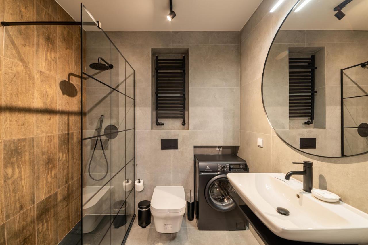 Mennica Residence Luxury Location Warschau Buitenkant foto