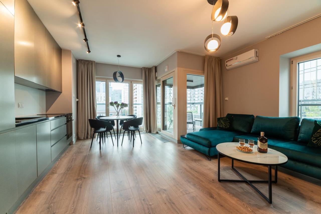 Mennica Residence Luxury Location Warschau Buitenkant foto