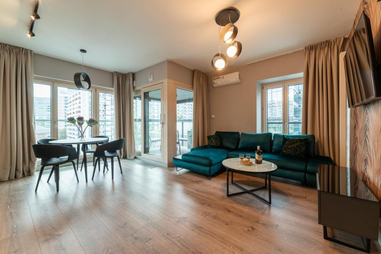 Mennica Residence Luxury Location Warschau Buitenkant foto