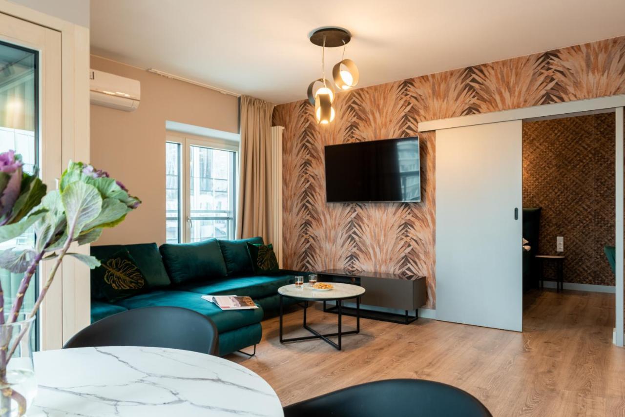 Mennica Residence Luxury Location Warschau Buitenkant foto