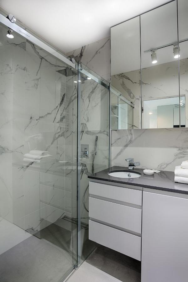 Mennica Residence Luxury Location Warschau Buitenkant foto
