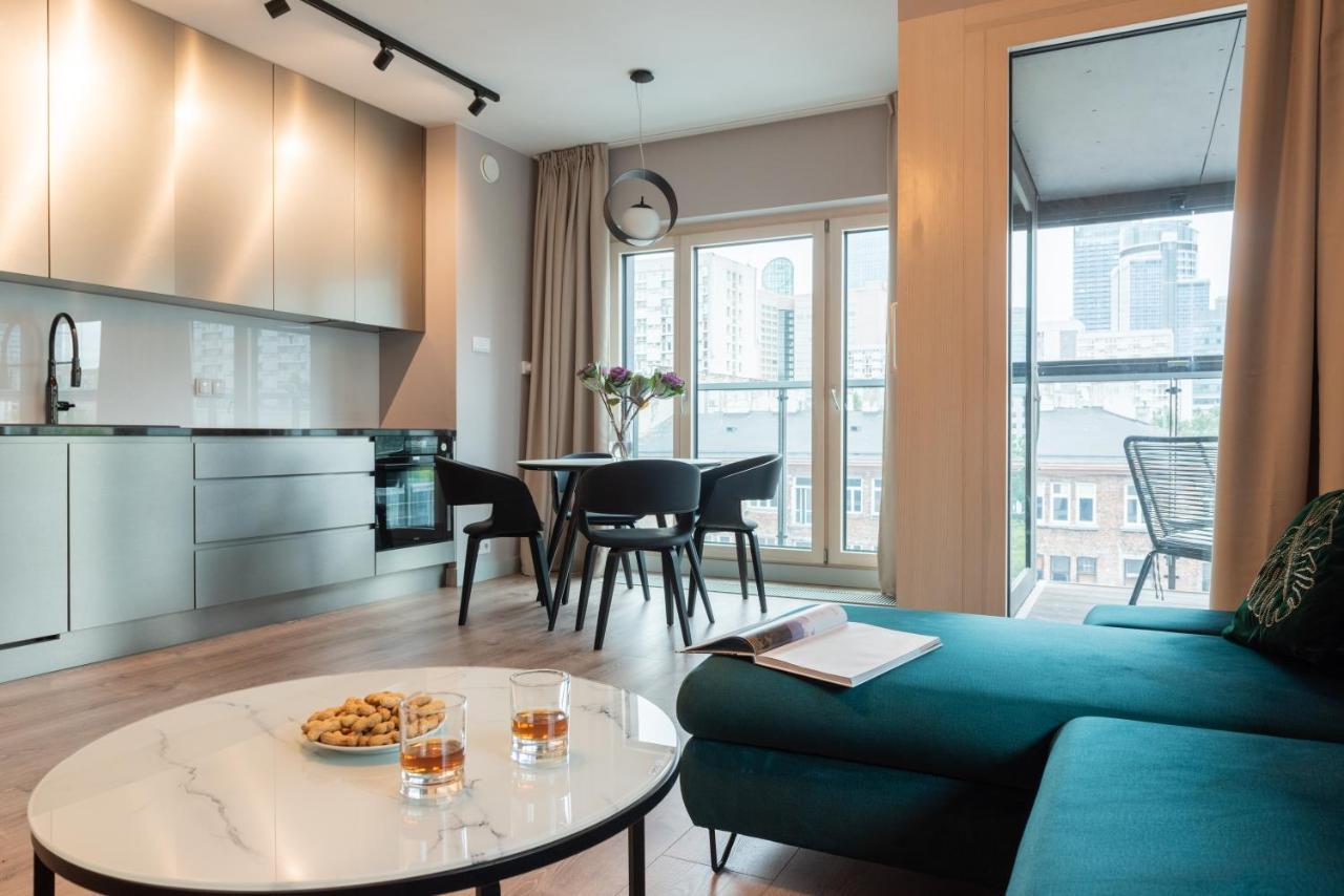 Mennica Residence Luxury Location Warschau Buitenkant foto