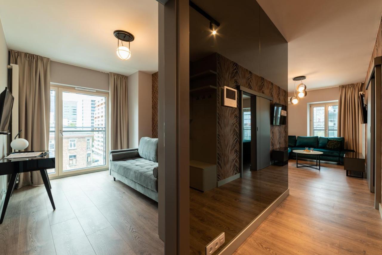 Mennica Residence Luxury Location Warschau Buitenkant foto