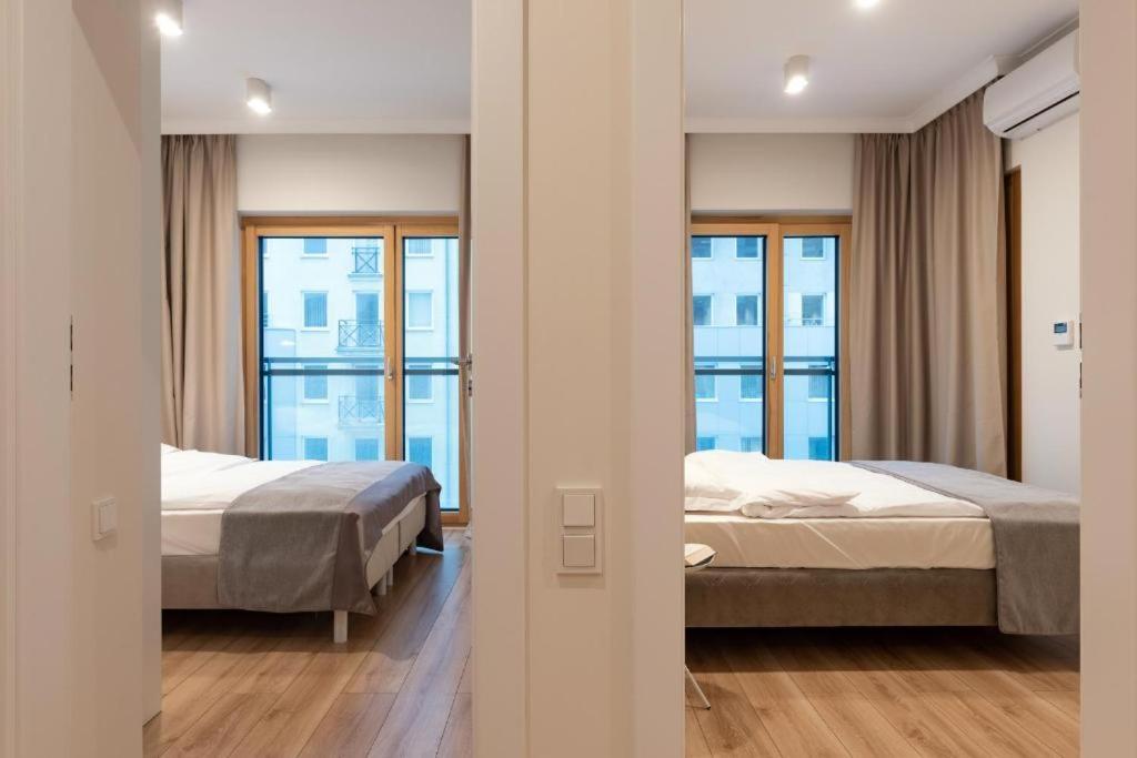 Mennica Residence Luxury Location Warschau Buitenkant foto